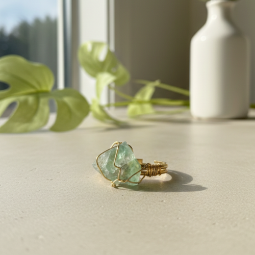 Deslumbrante Anel Ajustável de Fluorita - Energiza.ME - Acessórios em Pedras Naturais e Terapias
