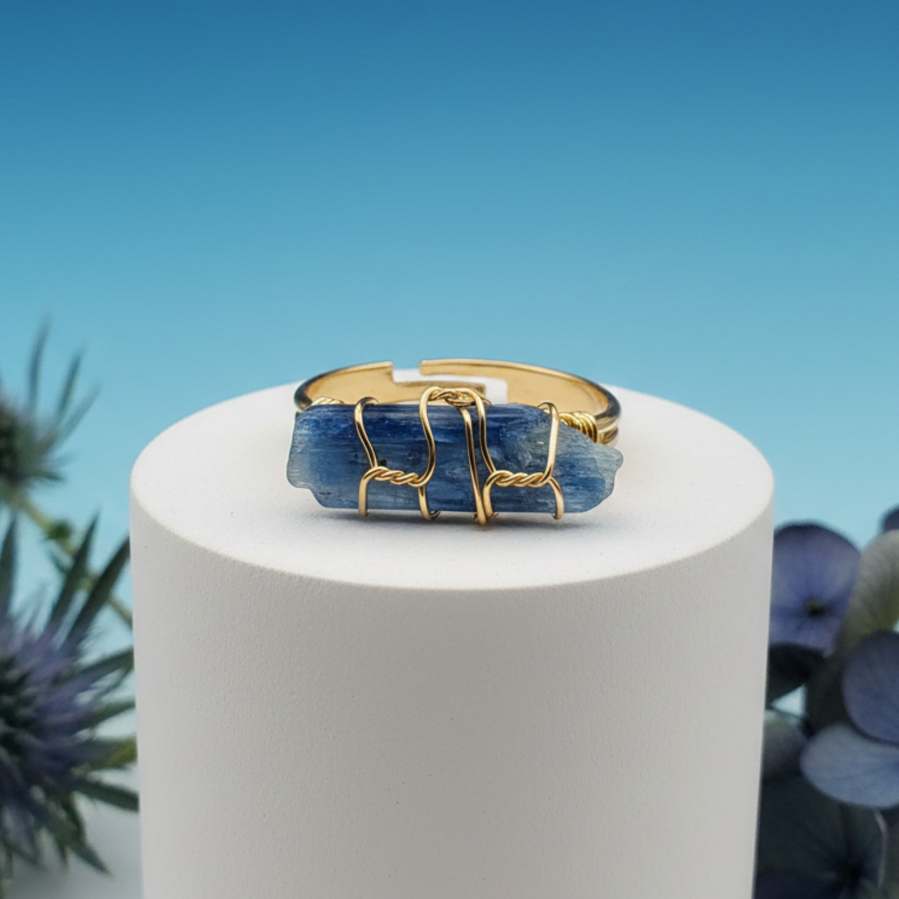 Deslumbrante Anel Ajustável de Kyanite Azul - Energiza.ME - Acessórios em Pedras Naturais e Terapias Deslumbrante Anel Ajustável de Kyanite Azul - Energiza.ME - Acessórios em Pedras Naturais e Terapias