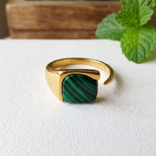 Eclipse Dourado Anel Ajustável de Malaquita - Energiza.ME - Acessórios em pedras naturais e Terapias